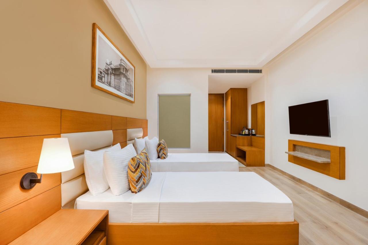 Lemon Tree Hotel Agra Shikohabad 外观 照片