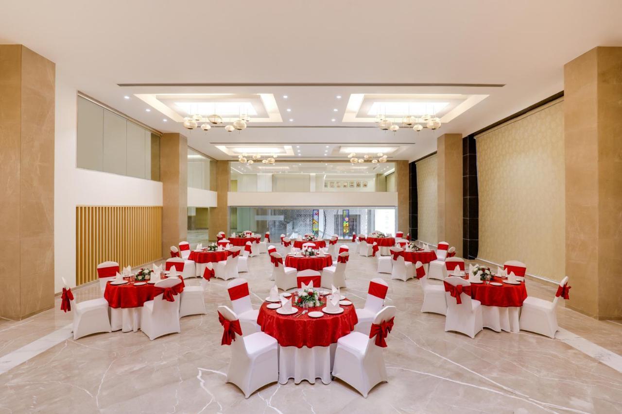 Lemon Tree Hotel Agra Shikohabad 外观 照片